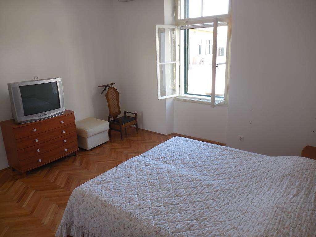 Apartment Kadic Dugi Rat Pokoj fotografie